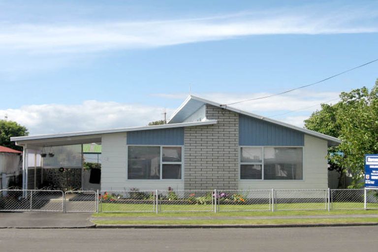 Photo of property in 12 Argyle Street, Whanganui, 4500