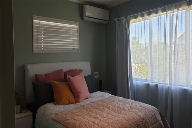 Photo of property in 12 Ngarimu Place, Mount Maunganui, 3116