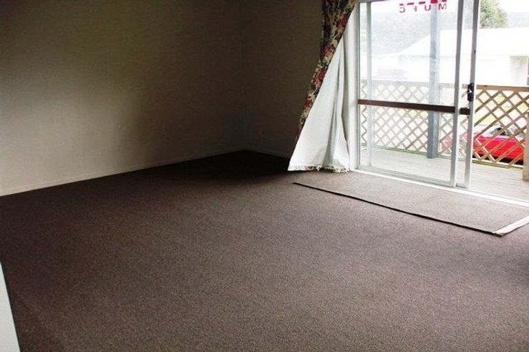 Photo of property in 1 Bunratty Grove, Wainuiomata, Lower Hutt, 5014