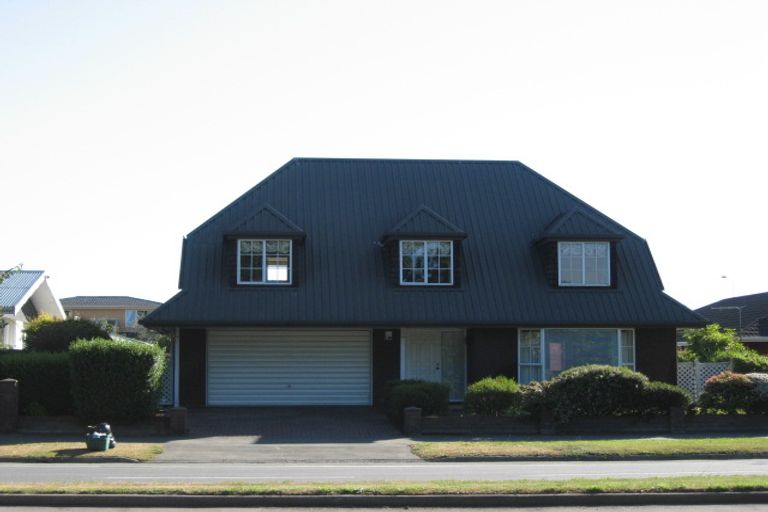 Photo of property in 1/363 Memorial Avenue, Burnside, Christchurch, 8053