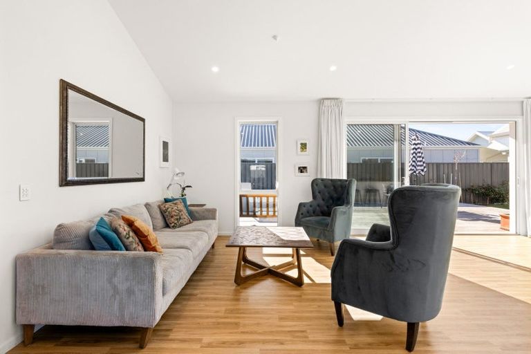 Photo of property in 34 Hunter Drive, Awatoto, Napier, 4110