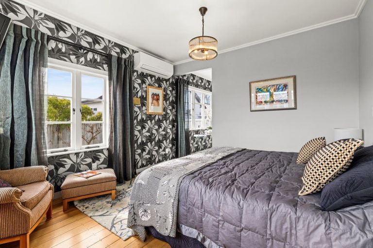 Photo of property in 29 Campbell Street, Havelock North, 4130