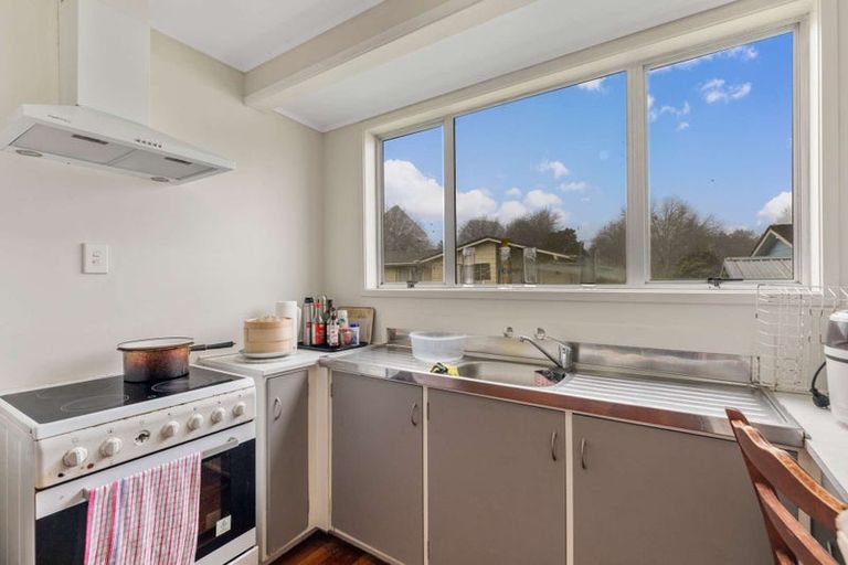 Photo of property in 1/12 Citril Place, Red Hill, Papakura, 2110