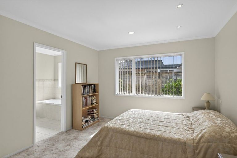 Photo of property in 38 Karamea Street, Whalers Gate, New Plymouth, 4310