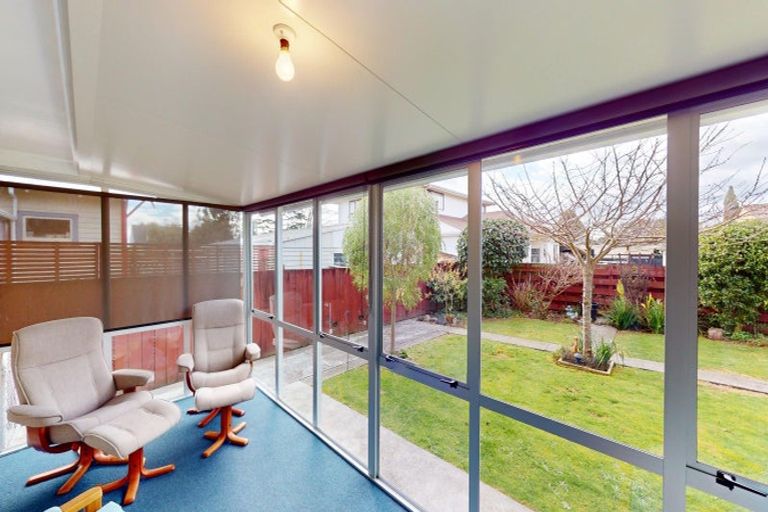 Photo of property in 1 Saint Annes Street, Levin, 5510