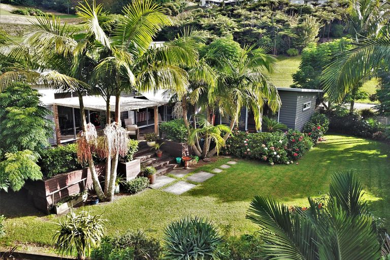 Photo of property in 5 Mandeno Drive, Kerikeri, 0230