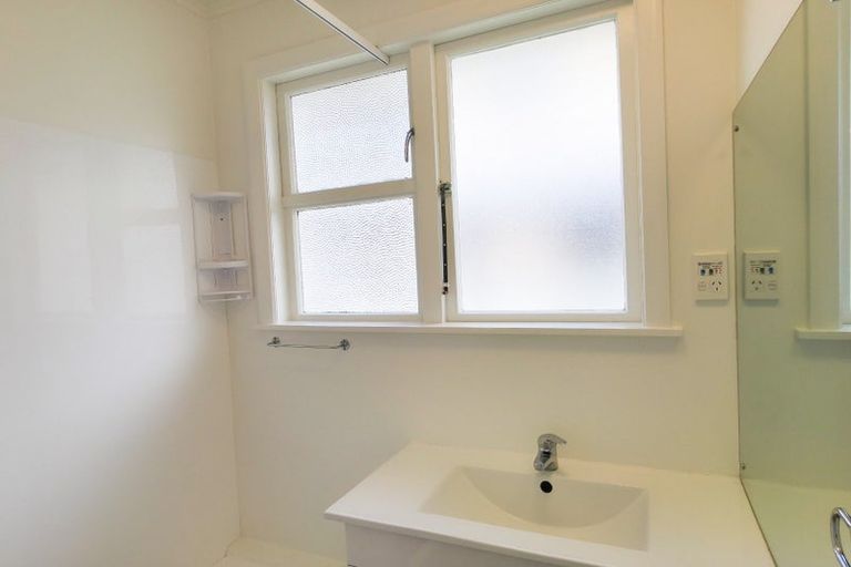 Photo of property in 7 Aparangi Crescent, Elsdon, Porirua, 5022