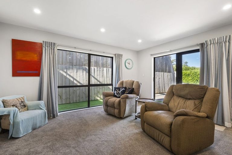 Photo of property in 48b Watea Road, Torbay, Auckland, 0630