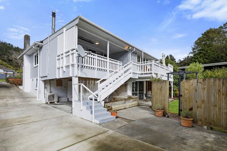 Photo of property in 68 Raukawa Street, Stokes Valley, Lower Hutt, 5019