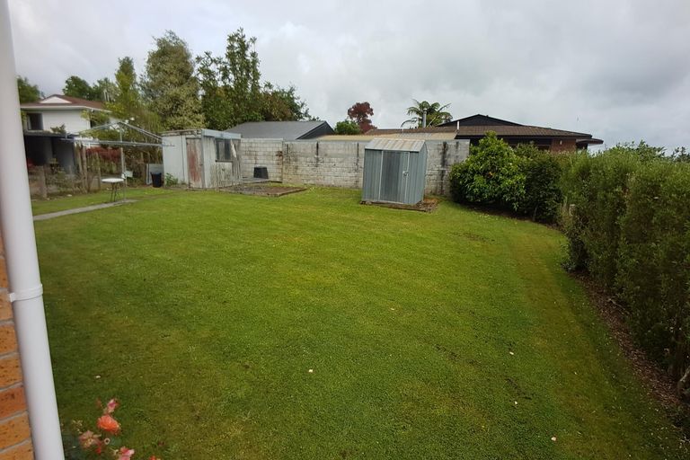 Photo of property in 2 Fairview Street, Tirau, 3410