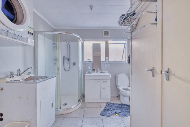 Photo of property in 35 Goodwood Drive, Goodwood Heights, Auckland, 2105