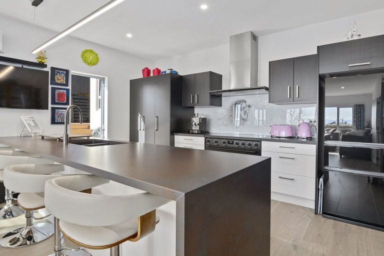 Photo of property in 13 Cheshire Place, Stoke, Nelson, 7011