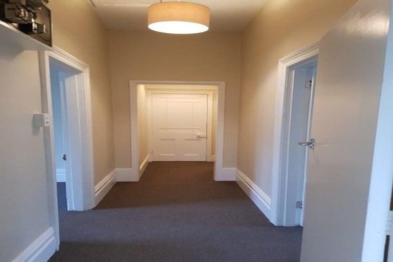 Photo of property in 122 Osborne Street, Waltham, Christchurch, 8011