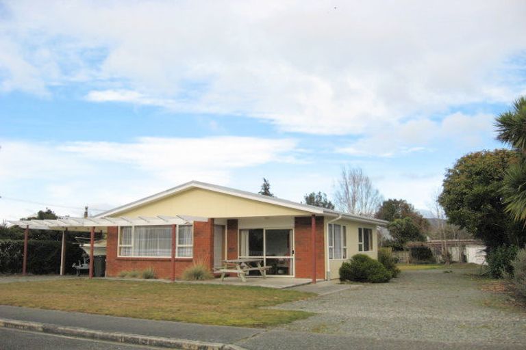 Photo of property in 4 Quill Street, Te Anau, 9600