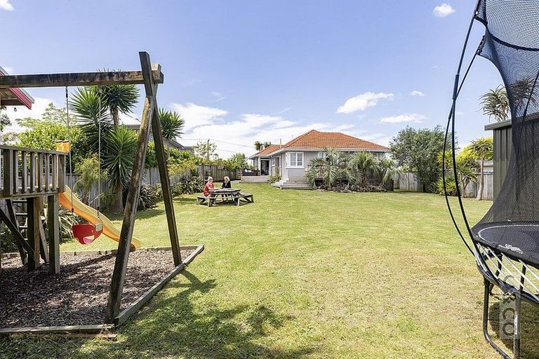 Photo of property in 41 Riverhead Road, Kumeu, 0810