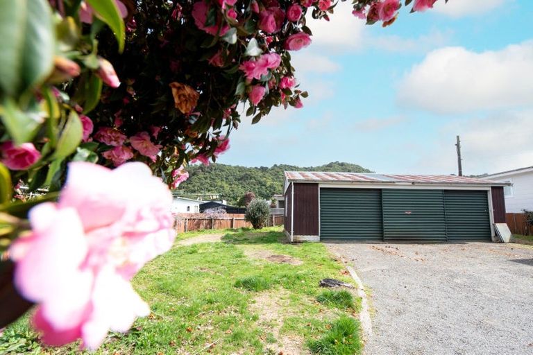 Photo of property in 91a Waikawa Road, Picton, 7220