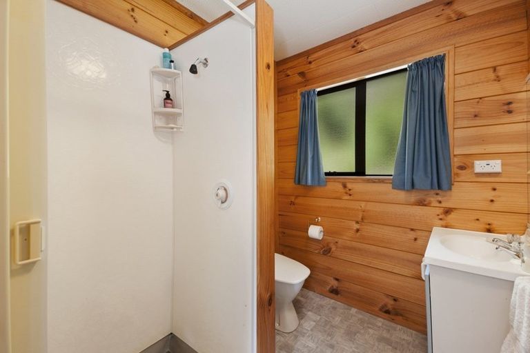 Photo of property in 16 Kamahi Terrace, Omori, Turangi, 3381