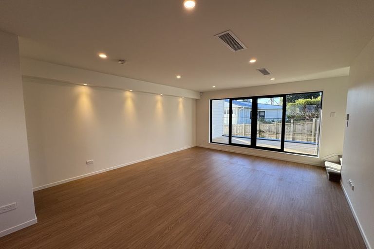 Photo of property in 5/20 William Souter Street, Forrest Hill, Auckland, 0620