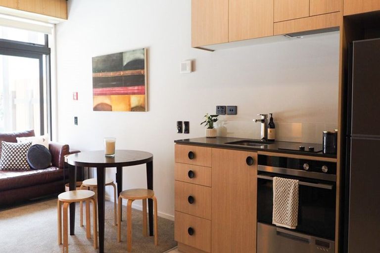 Photo of property in Vedado Apartments, 107/41 Hopper Street, Mount Cook, Wellington, 6011