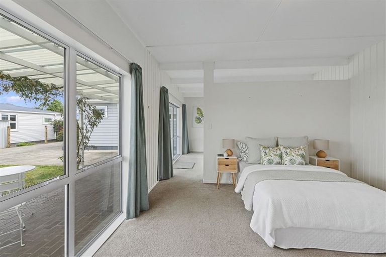 Photo of property in 11 Duke Street, Levin, 5510