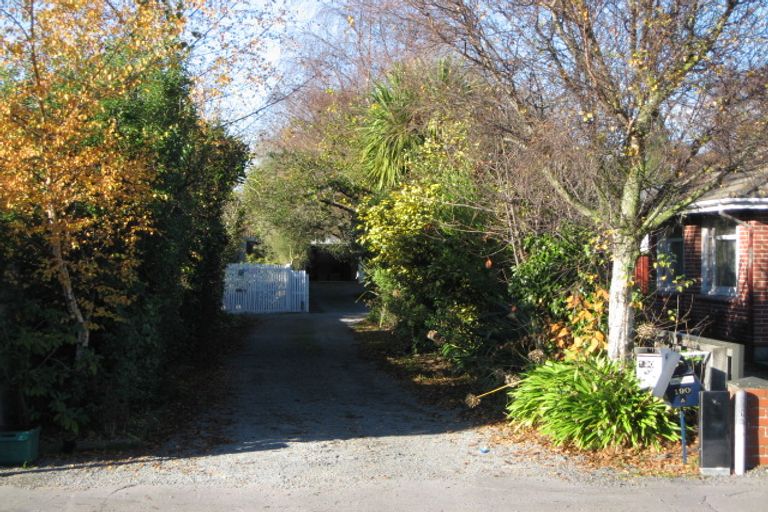 Photo of property in 190a Main North Road, Redwood, Christchurch, 8051