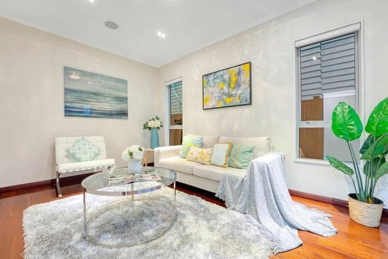 Photo of property in 5 Fong Road, Flat Bush, Auckland, 2019