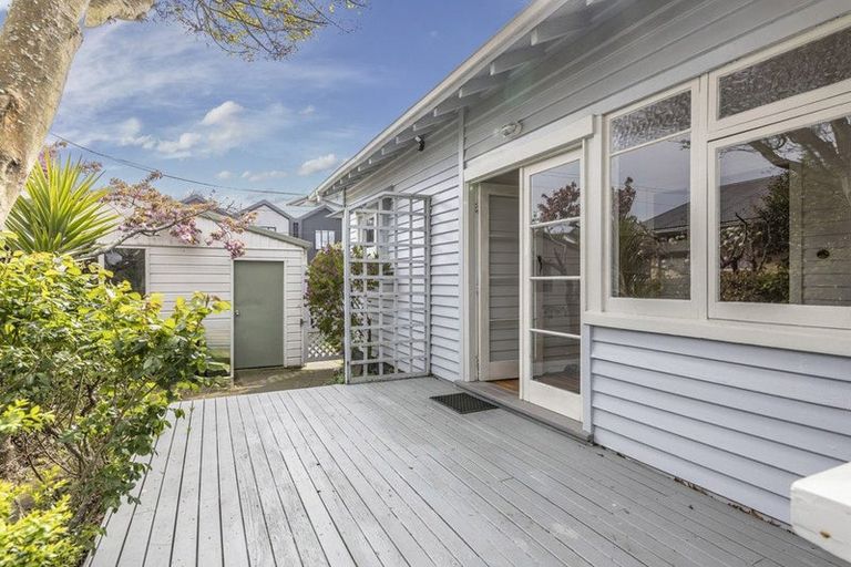 Photo of property in 74 Avalon Street, Richmond, Christchurch, 8013
