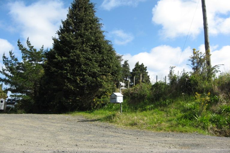 Photo of property in 197 Forest Hill Road, Waiatarua, Auckland, 0612