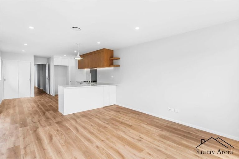 Photo of property in 20 Combat Street, Papakura, 2110