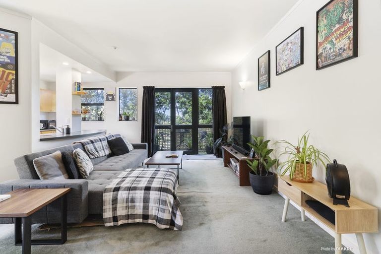 Photo of property in 566m Adelaide Road, Berhampore, Wellington, 6023