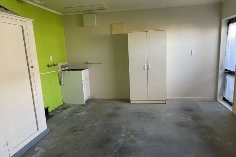 Photo of property in 49 Lyndhurst Street, Takaro, Palmerston North, 4412