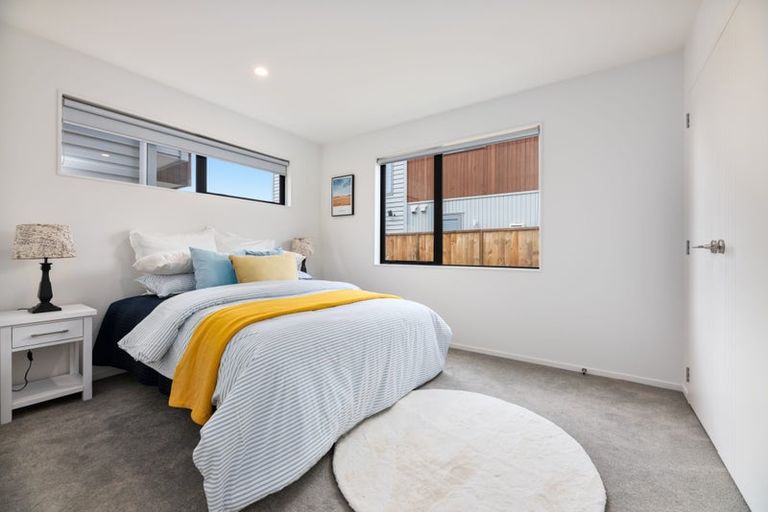 Photo of property in 2b Marina Road, Torbay, Auckland, 0630