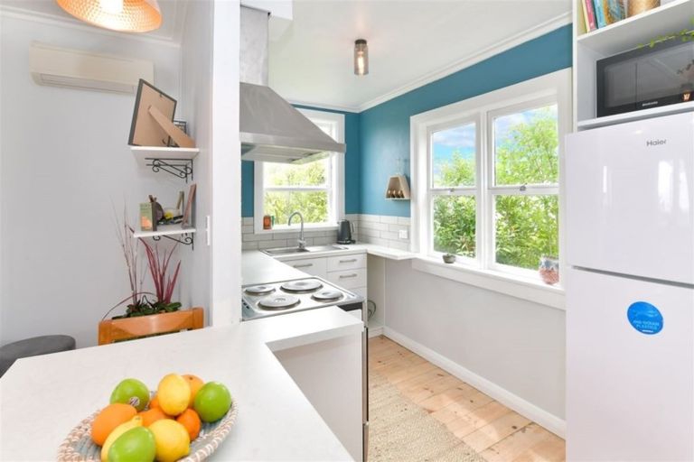 Photo of property in 27a Mangakura Road, Helensville, 0800