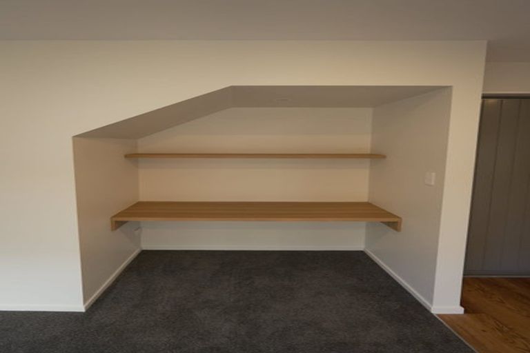 Photo of property in 2/43 Churton Crescent, Taita, Lower Hutt, 5011