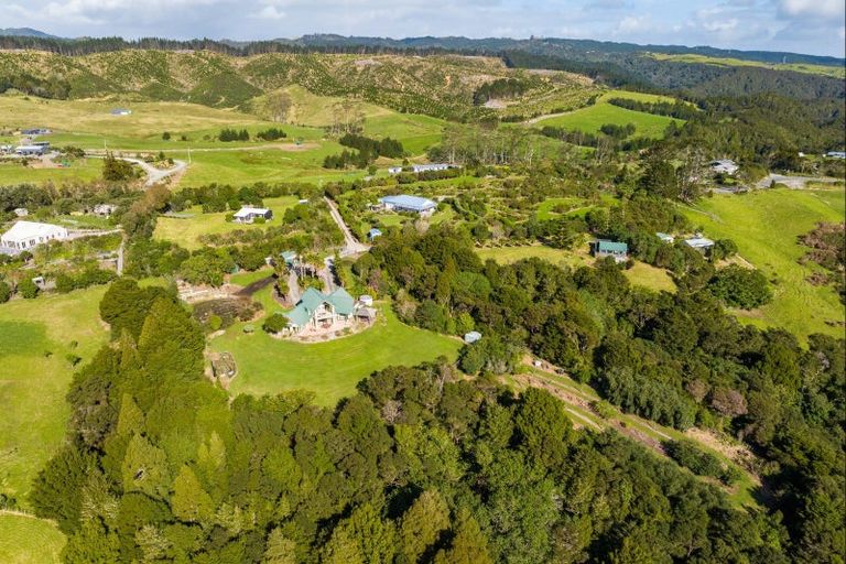Photo of property in 429 Glenmohr Road, Waipu, 0582
