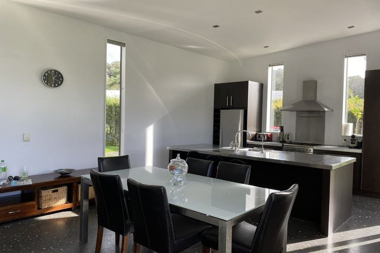 Photo of property in 6 Meridian Place, Matapouri, Whangarei, 0173