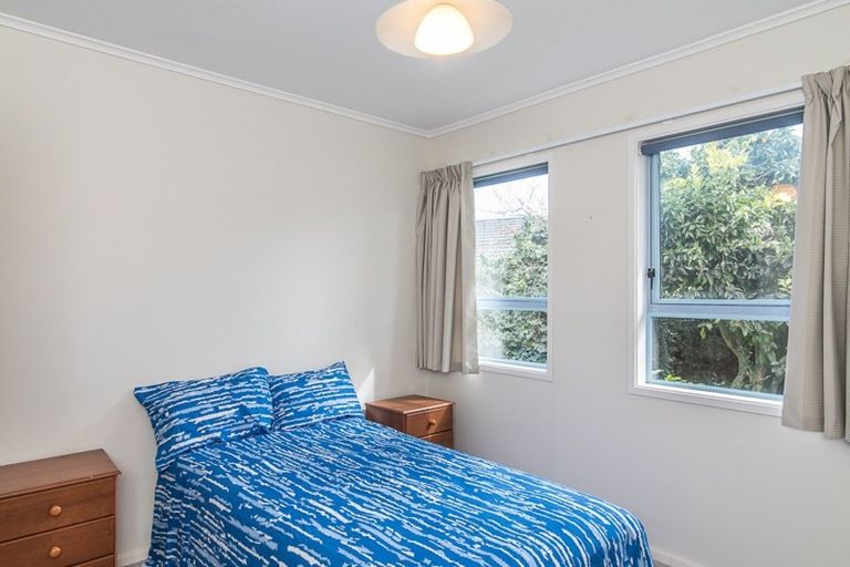 Photo of property in 320 Te Moana Road, Waikanae, 5036