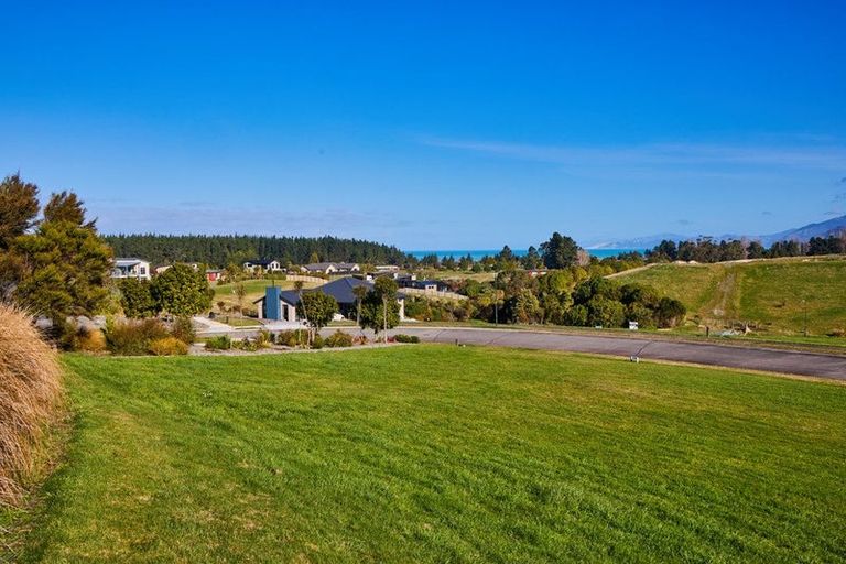Photo of property in 36 Knowles Crescent, Kaikoura Flat, Kaikoura, 7371