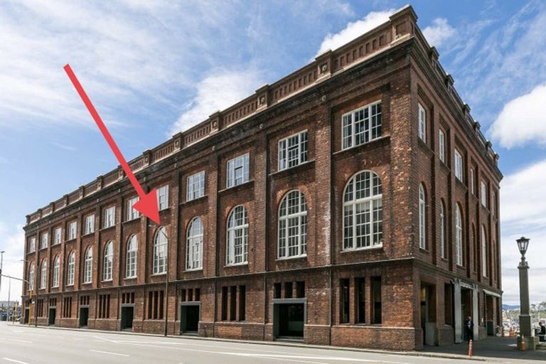 Photo of property in Waterloo Quay Apartments, 216/28 Waterloo Quay, Pipitea, Wellington, 6011