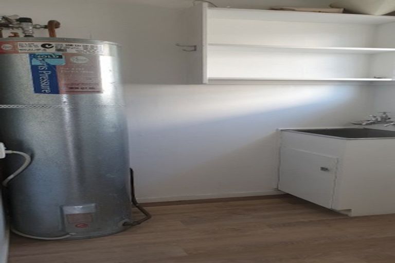 Photo of property in 121a Russell Road, Manurewa, Auckland, 2102