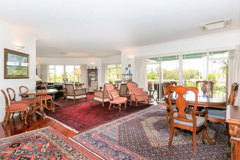 Photo of property in 8 Selwyn Road, Hospital Hill, Napier, 4110