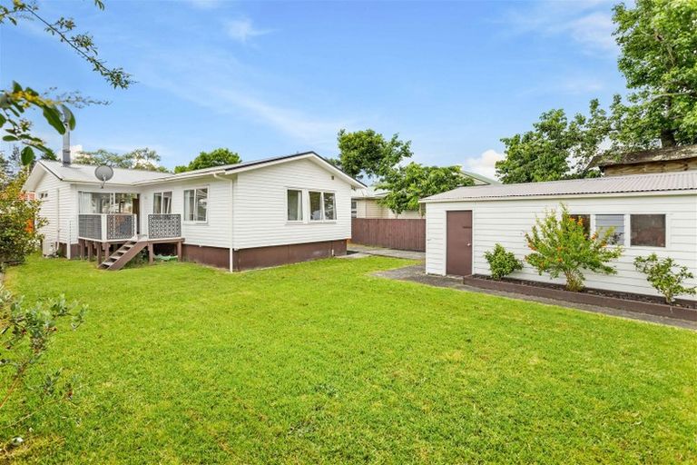 Photo of property in 57 Universal Drive, Henderson, Auckland, 0610