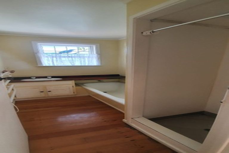 Photo of property in 29 Salem Place, Torbay, Auckland, 0630