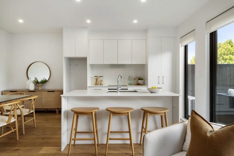 Photo of property in 6 Whetiko Way, Belmont, Auckland, 0622