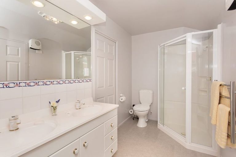 Photo of property in 265 Major Hornbrook Road, Mount Pleasant, Christchurch, 8081