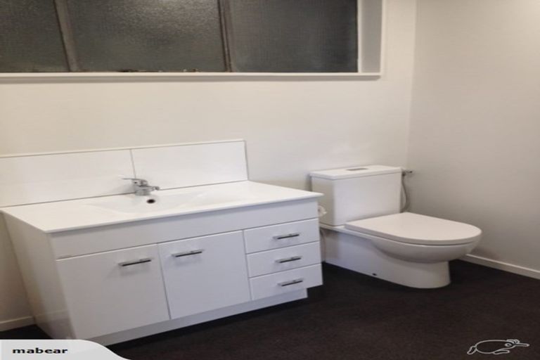 Photo of property in 35 Scarborough Terrace, Mount Victoria, Wellington, 6011