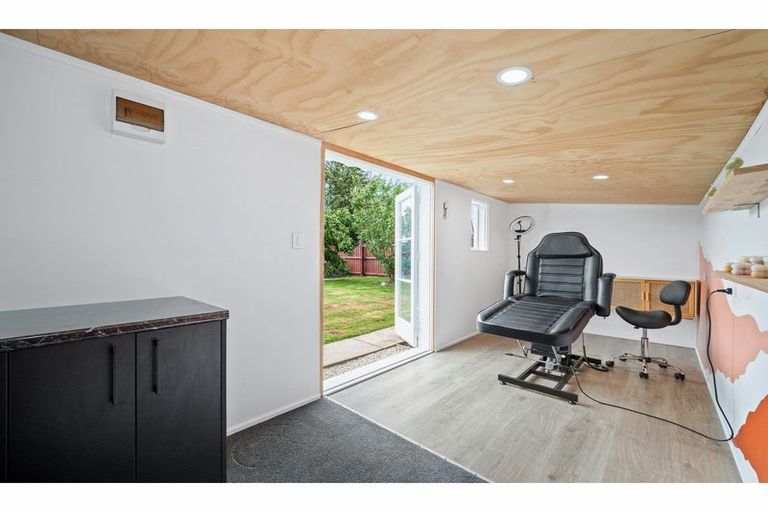 Photo of property in 12 Ethne Street, Mairehau, Christchurch, 8013