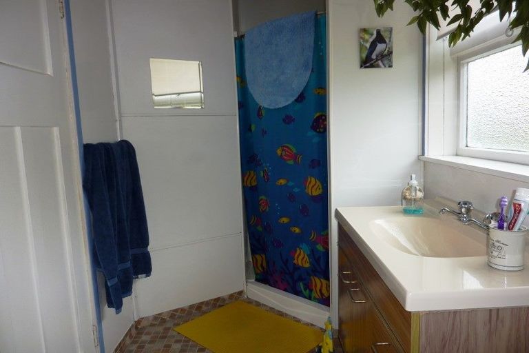 Photo of property in 121 Romilly Street, Westport, 7825