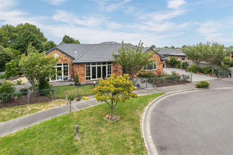 Photo of property in 10 Meeking Place, Aidanfield, Christchurch, 8025