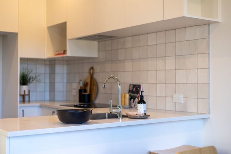 Photo of property in 4/28 Westgate Drive, Westgate, Auckland, 0614